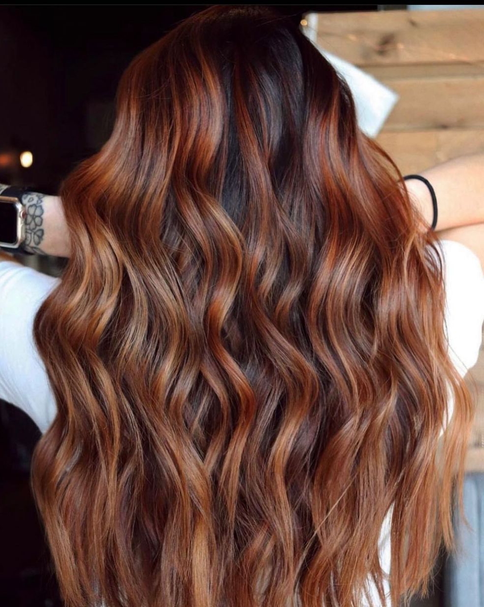 Chesnut and Red Long Wavy Hair