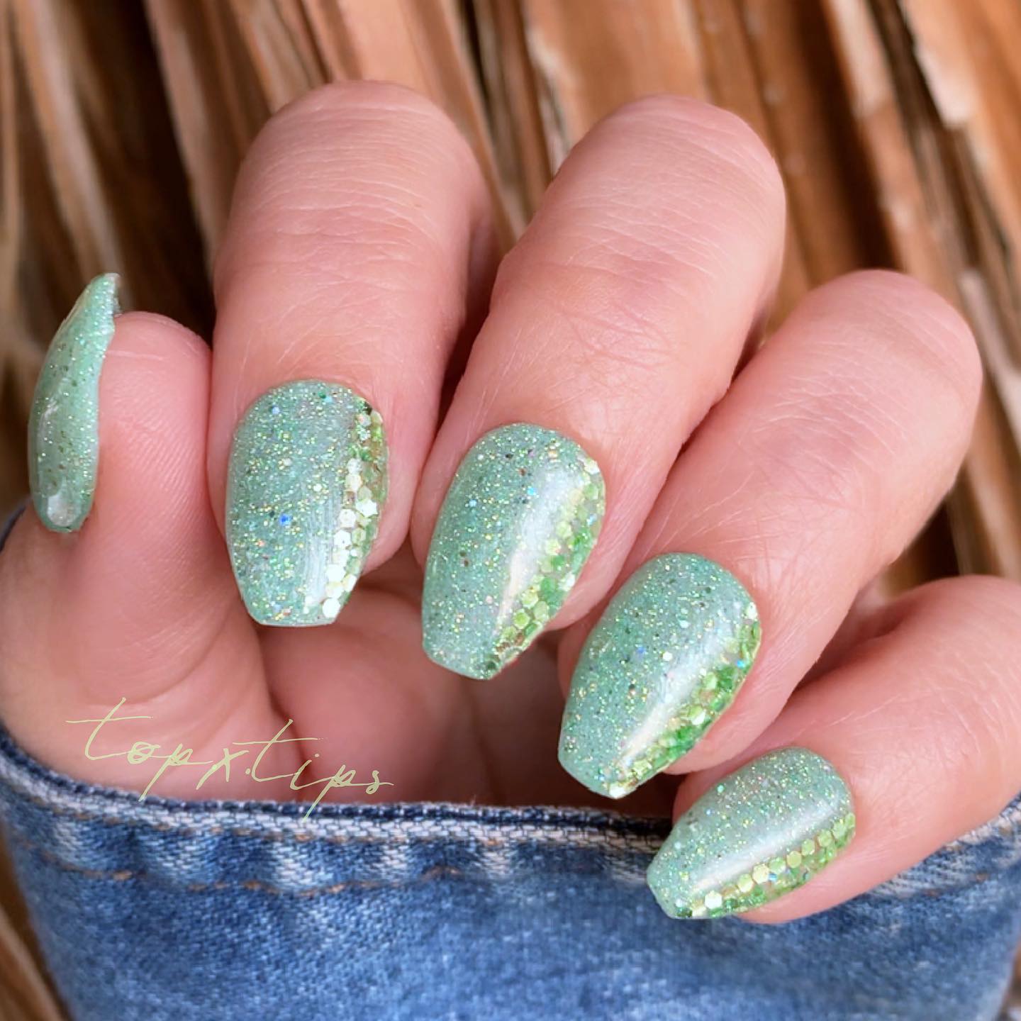 Short Coffin Green Nails with Glitter