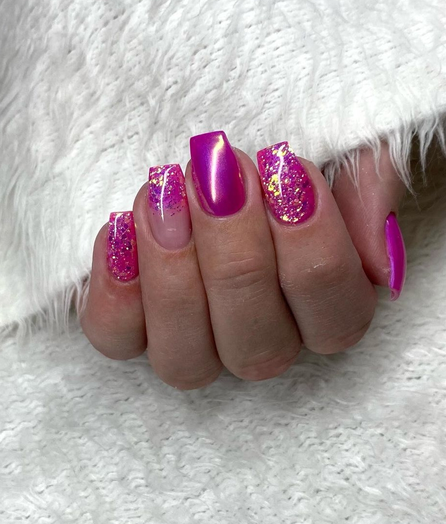 Short Pink Coffin Nails with Glitter