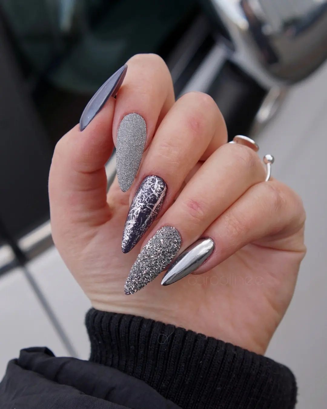 Long Silver Glitter Nails with Metallic Design