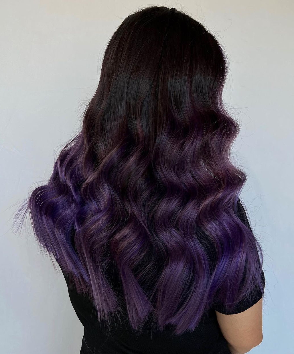 dark purple hair with purple money pieces｜TikTok Search