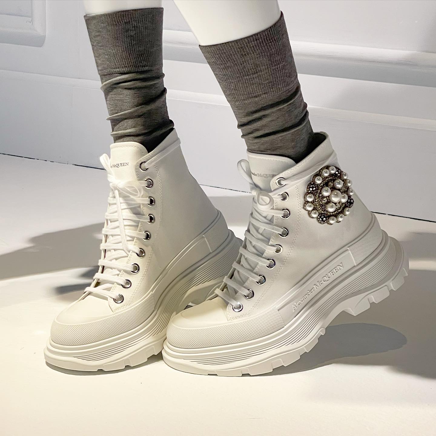White Canvas Boots with Laces