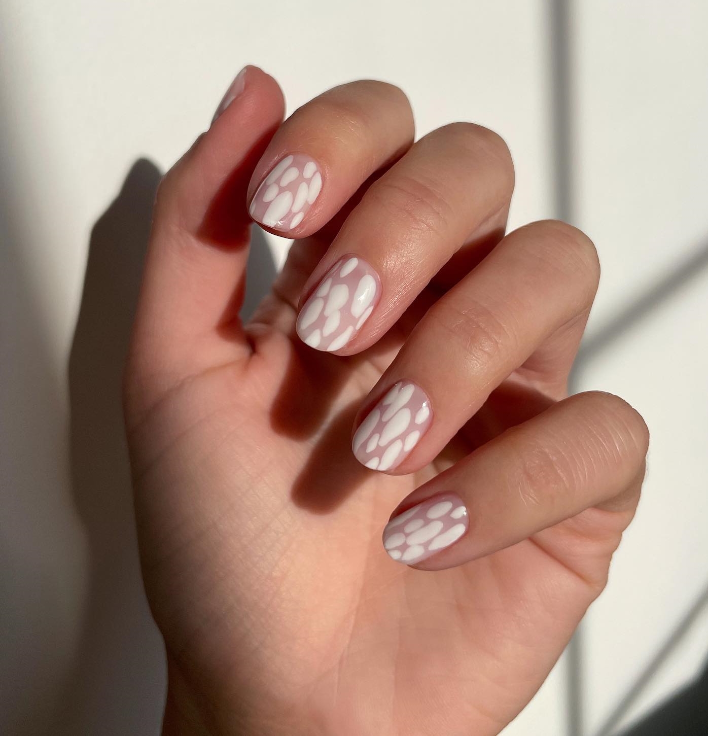 Short Nude Nails with White Spots
