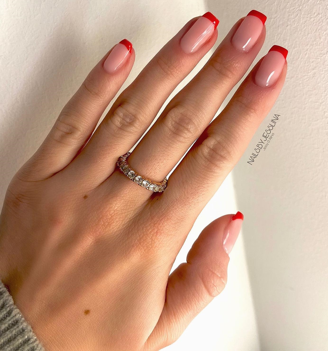 Short Square Nails with Red Tips