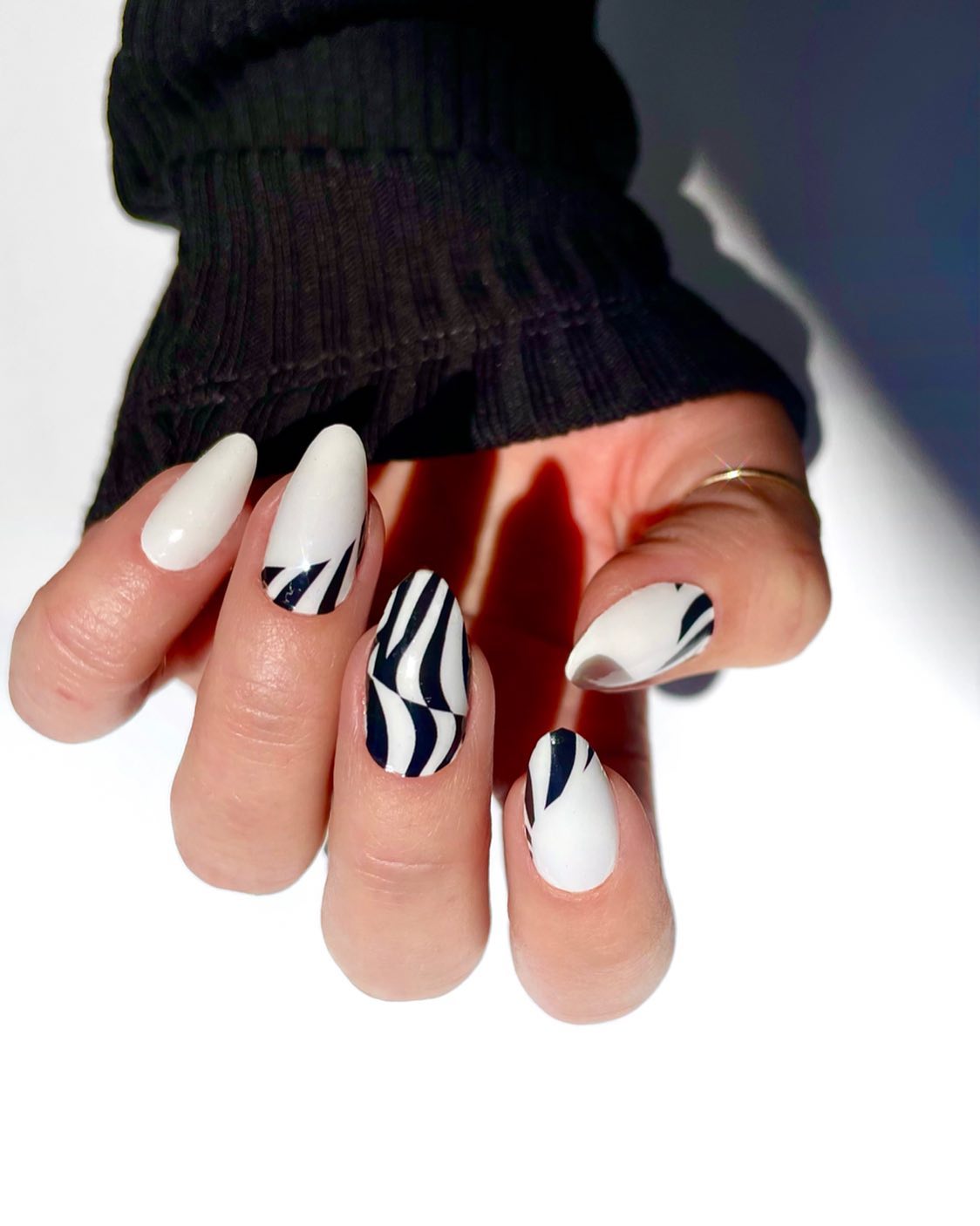 White Nails with Black Zebra Lines